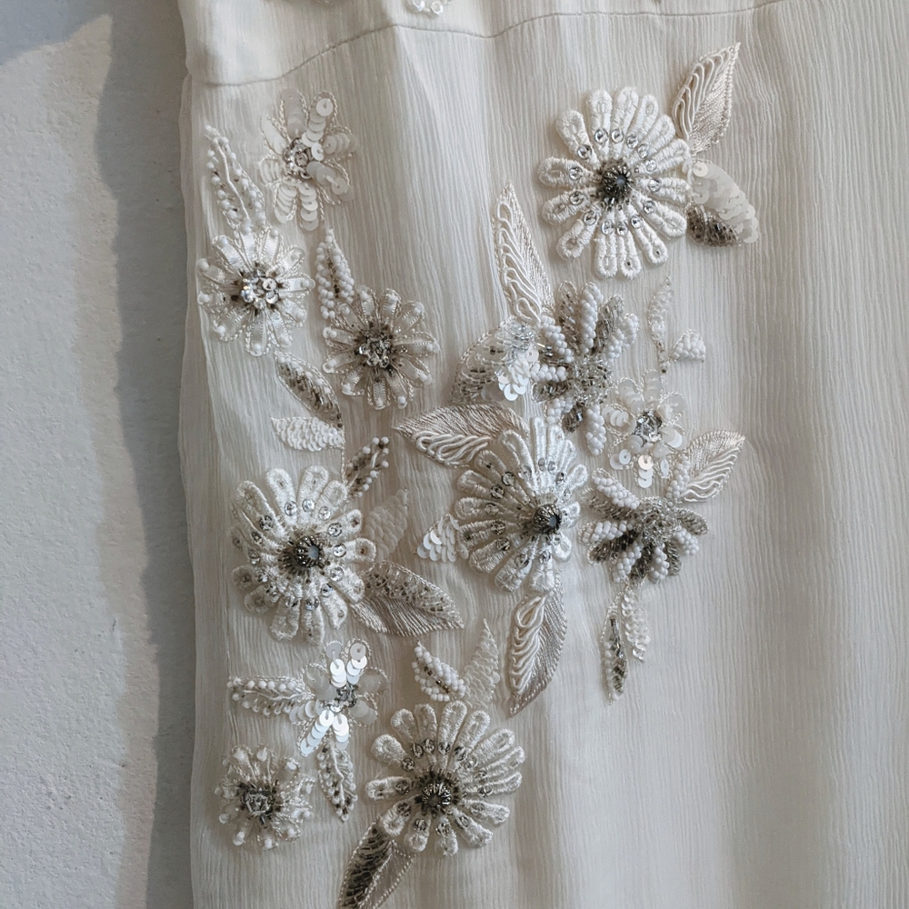 Chinyere by Bareeze White Embellished Pakistani Dress - Picture 5 of 6